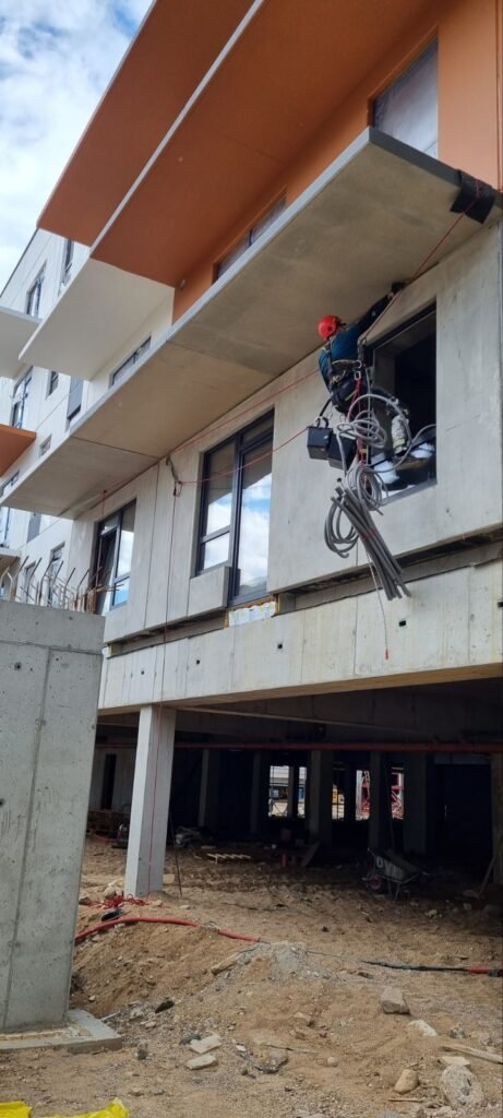 Tarblokinių siūlių remontas ir atnaujinimas